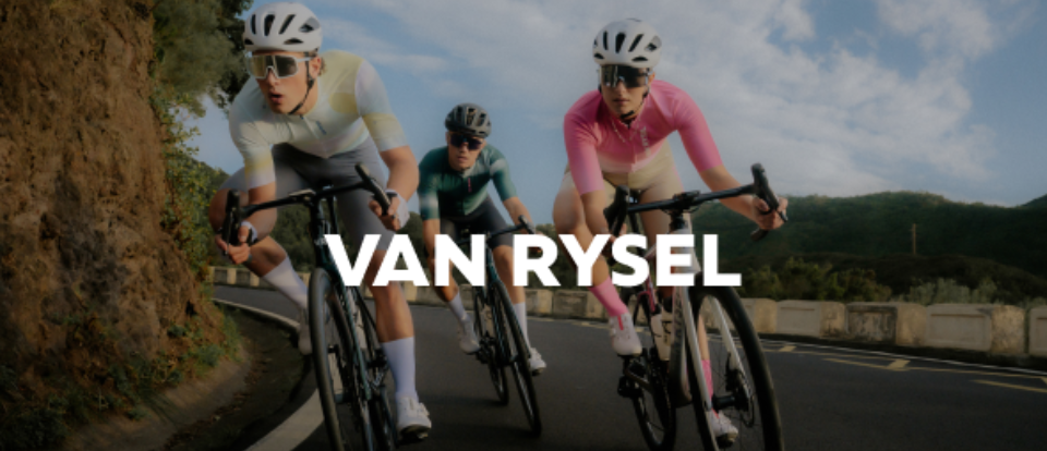 Entdeckt die neue Spring-Summer 2026 Collection von VAN RYSEL